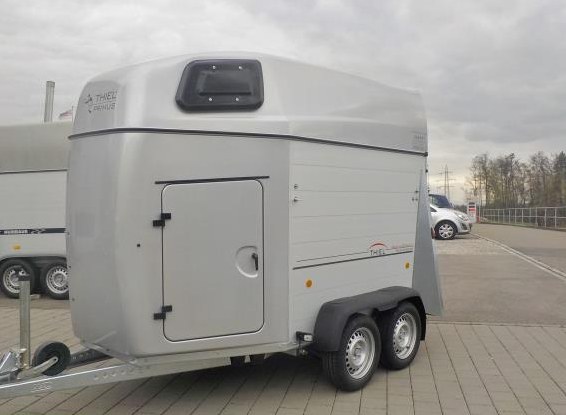 Thiel Ultra Pferdeanhänger Aluminium zu verkaufen